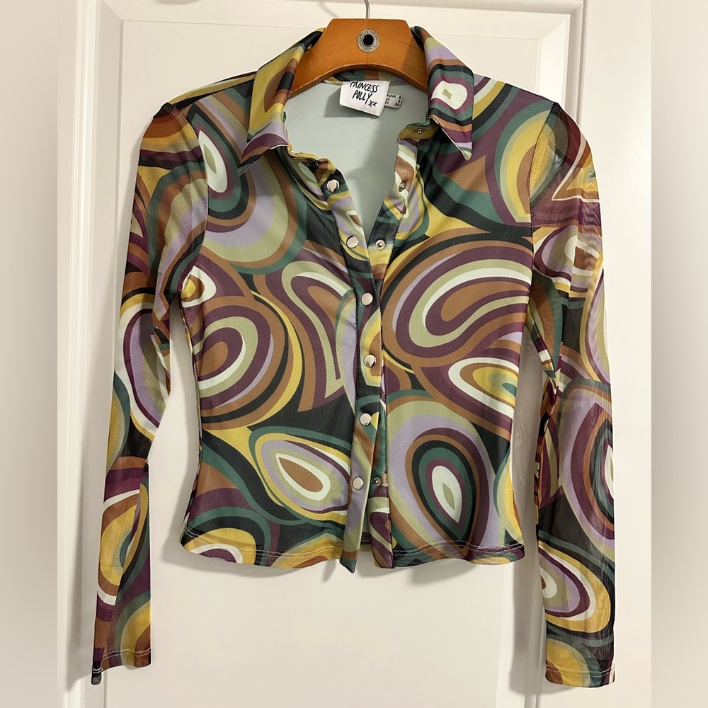Princess Polly Multicolor Button Down Shirt - size 2